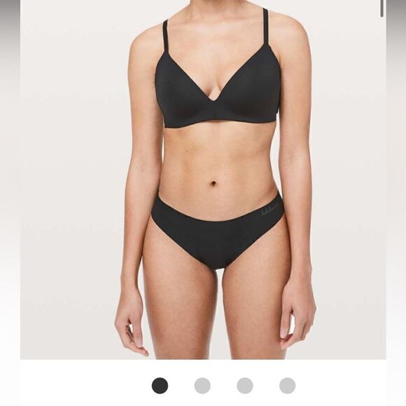 Lululemon Take Shape Bra -Black . Size C32. NWT - Picture 2 of 8